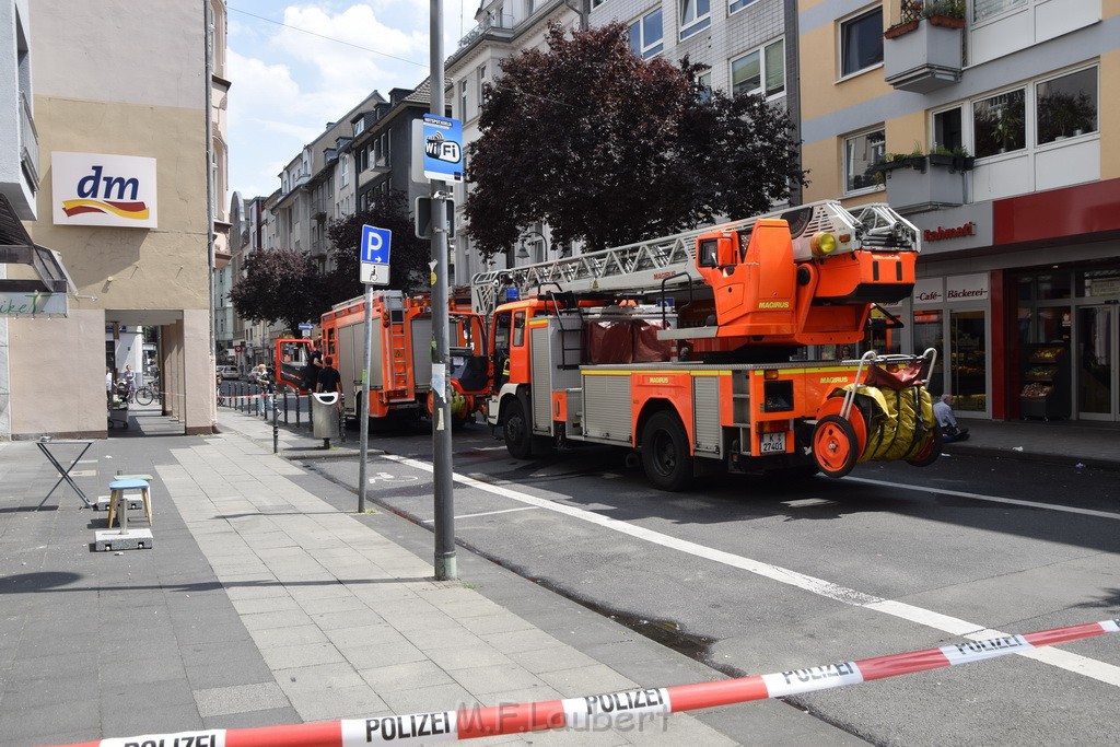 Feuer Koeln Deutz Deutzer Freiheit P23.JPG - Miklos Laubert